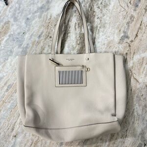 HENRI BENDEL Influencer Pebbled Leather Tote Feather Gray